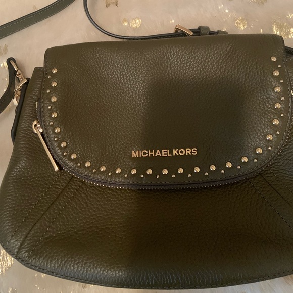 Michael Kors purse - Picture 3 of 6